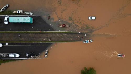 DESABRIGADOS CLIMÁTICOS: ANÁLISE DAS ENCHENTES NO RS E SUAS PRINCIPAIS CAUSAS